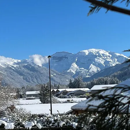Gite Balneo Au Coeur Des Alpes Taninges Exterior photo