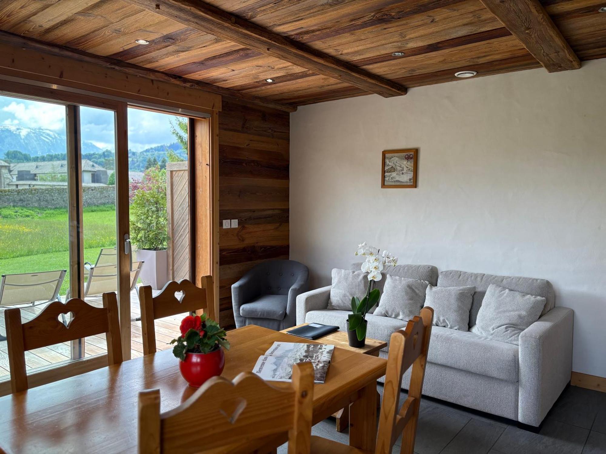 Appartement Balnéo Au Coeur Des Alpes Taninges